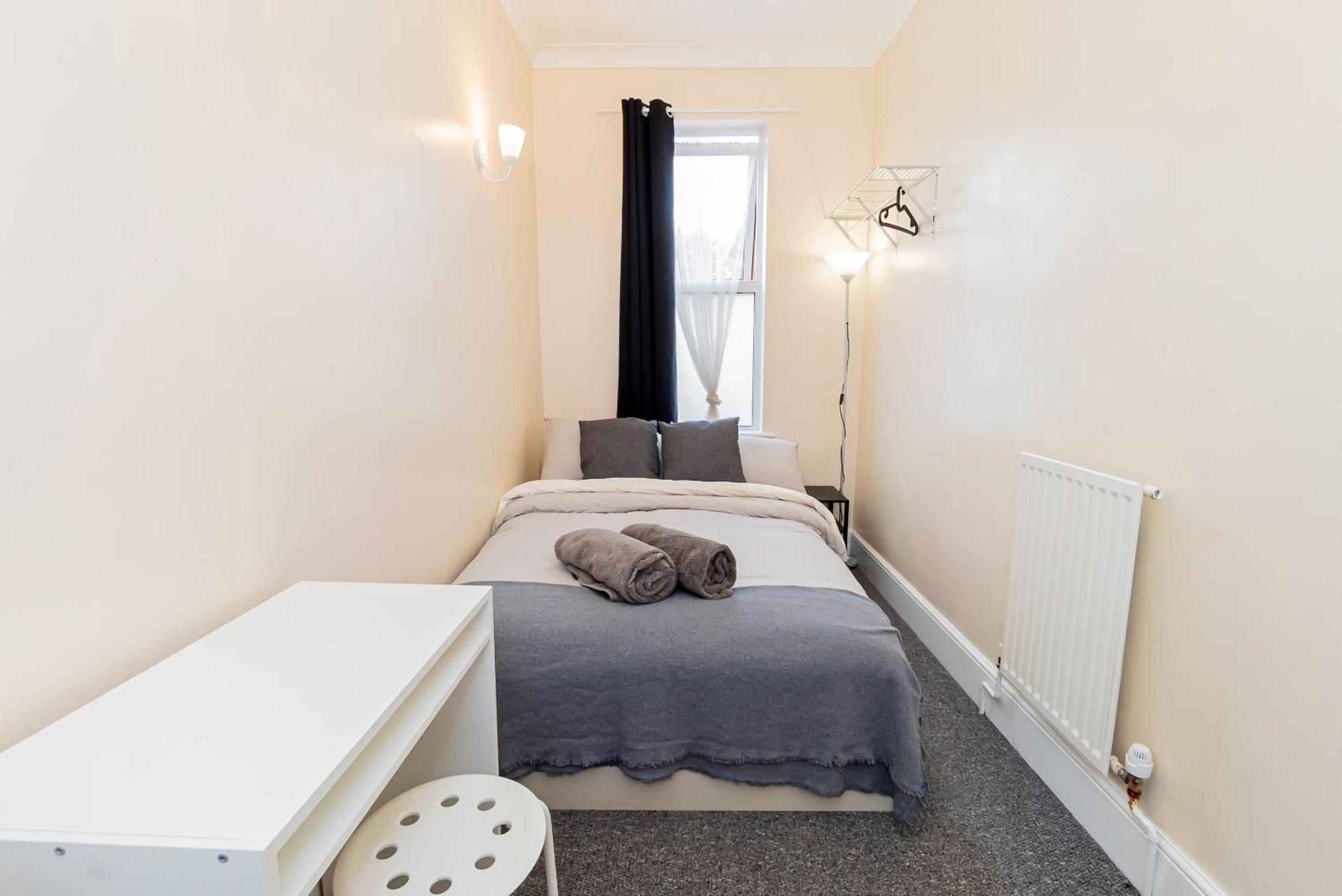 Shirley House 5, Guest House, Self Catering, Self Check In With Smart Locks, Use Of Fully Equipped Kitchen, Close To City Centre, Ideal For Longer Stays And Fawley Contractors 사우샘프턴 외부 사진