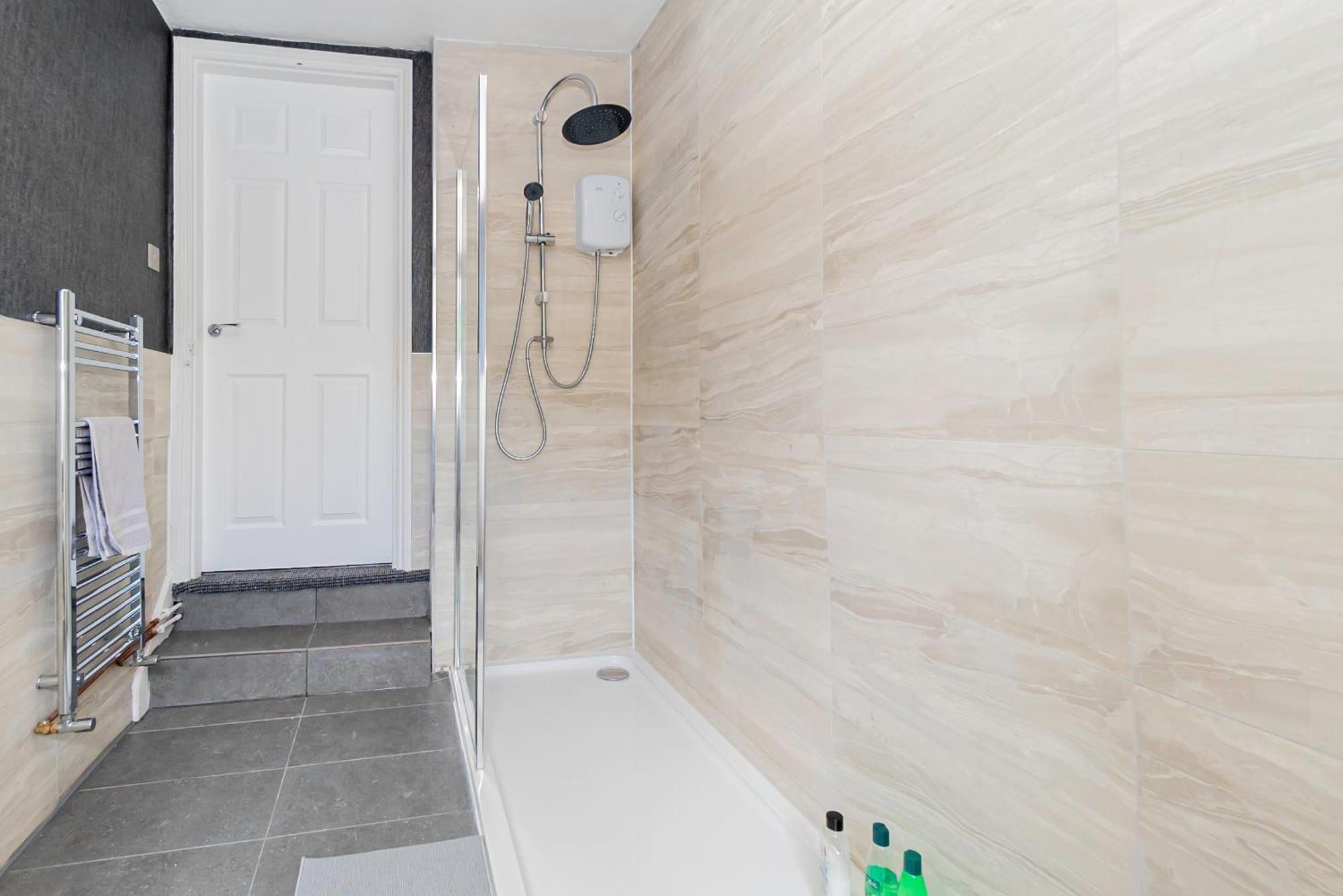 Shirley House 5, Guest House, Self Catering, Self Check In With Smart Locks, Use Of Fully Equipped Kitchen, Close To City Centre, Ideal For Longer Stays And Fawley Contractors 사우샘프턴 외부 사진