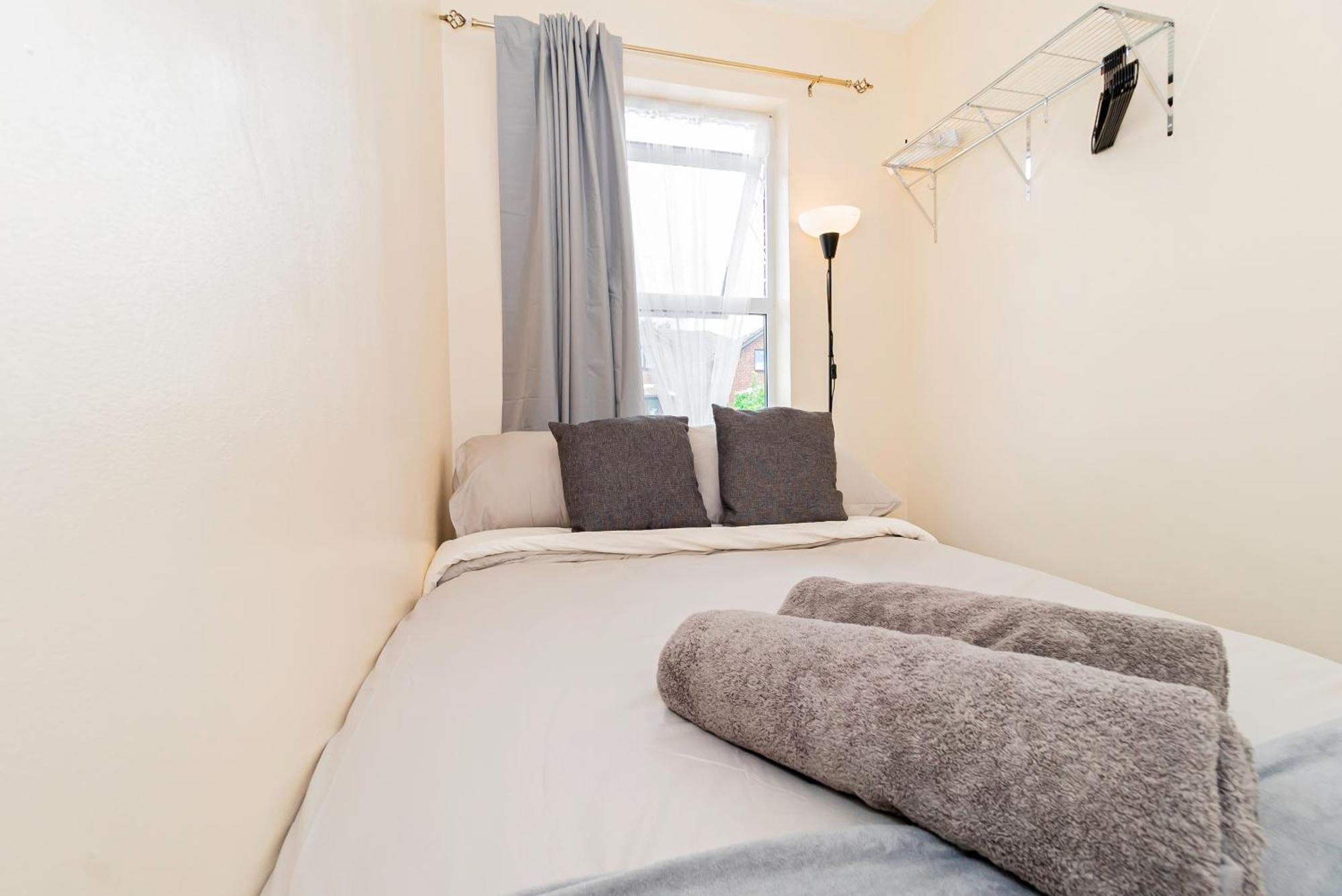 Shirley House 5, Guest House, Self Catering, Self Check In With Smart Locks, Use Of Fully Equipped Kitchen, Close To City Centre, Ideal For Longer Stays And Fawley Contractors 사우샘프턴 외부 사진