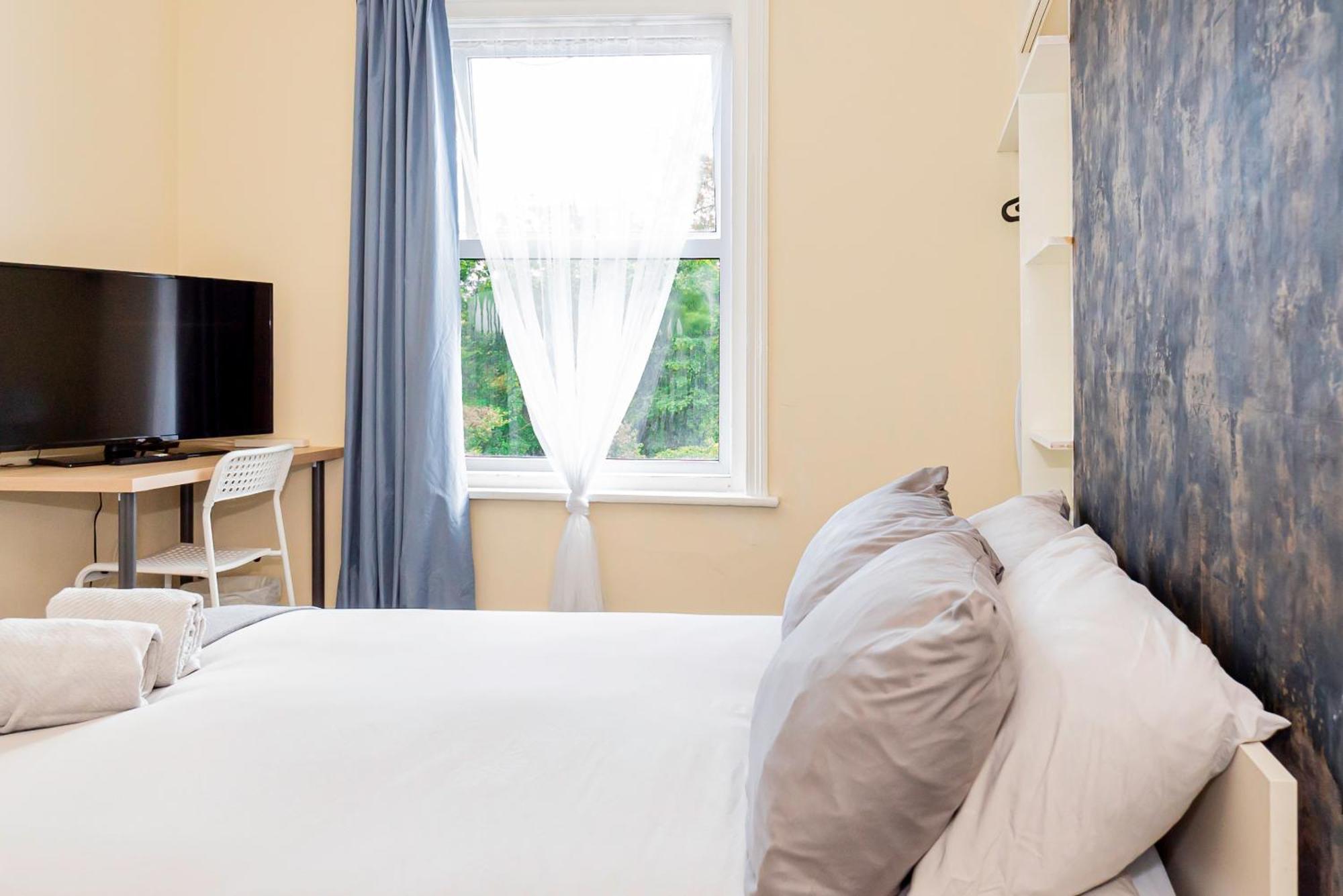 Shirley House 5, Guest House, Self Catering, Self Check In With Smart Locks, Use Of Fully Equipped Kitchen, Close To City Centre, Ideal For Longer Stays And Fawley Contractors 사우샘프턴 외부 사진