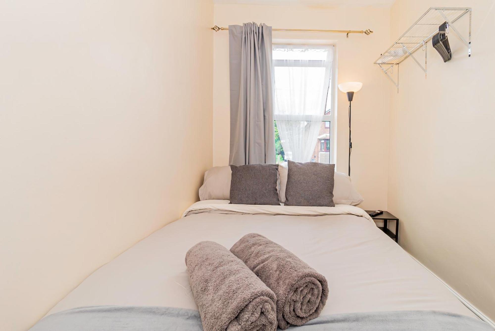 Shirley House 5, Guest House, Self Catering, Self Check In With Smart Locks, Use Of Fully Equipped Kitchen, Close To City Centre, Ideal For Longer Stays And Fawley Contractors 사우샘프턴 외부 사진
