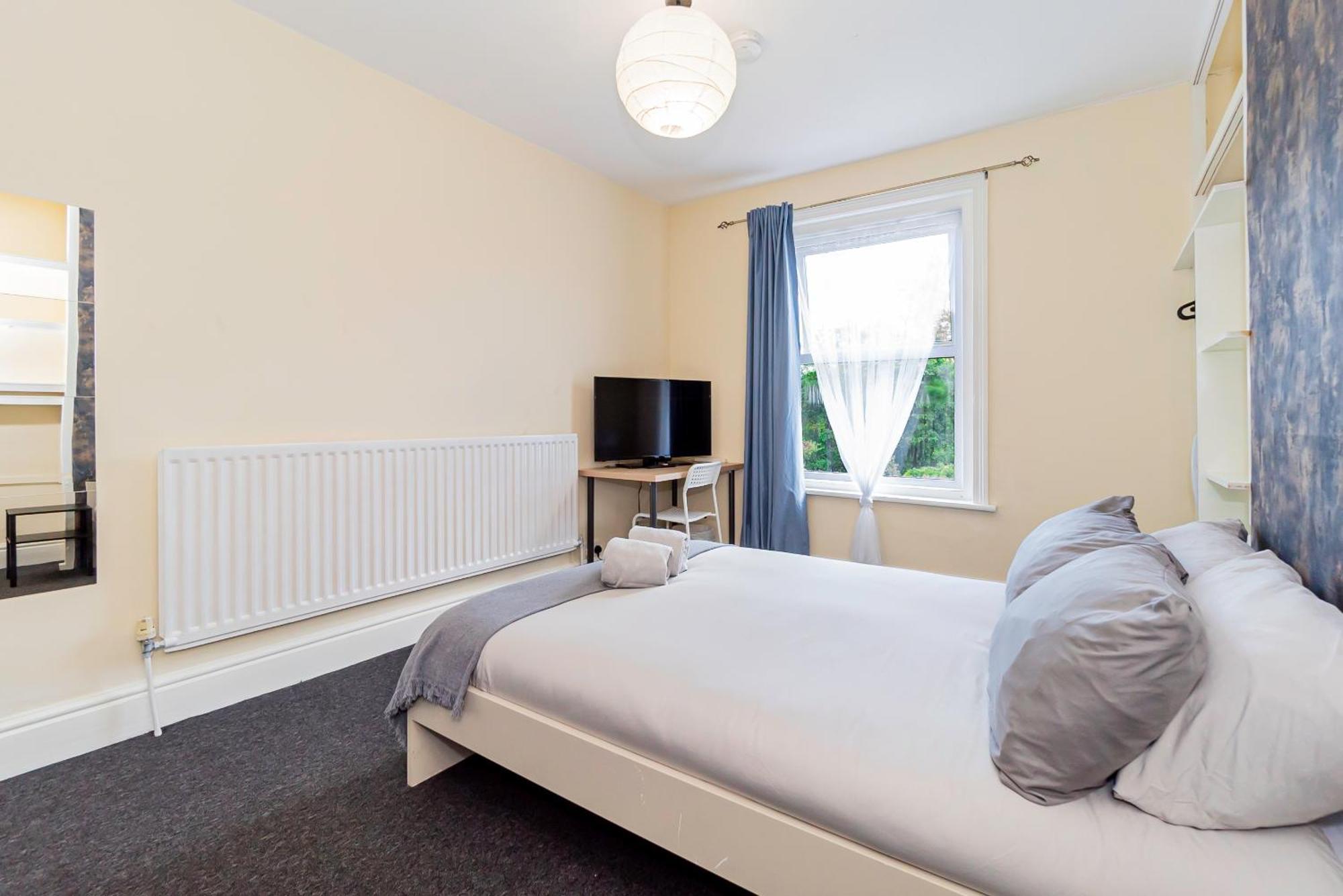Shirley House 5, Guest House, Self Catering, Self Check In With Smart Locks, Use Of Fully Equipped Kitchen, Close To City Centre, Ideal For Longer Stays And Fawley Contractors 사우샘프턴 외부 사진